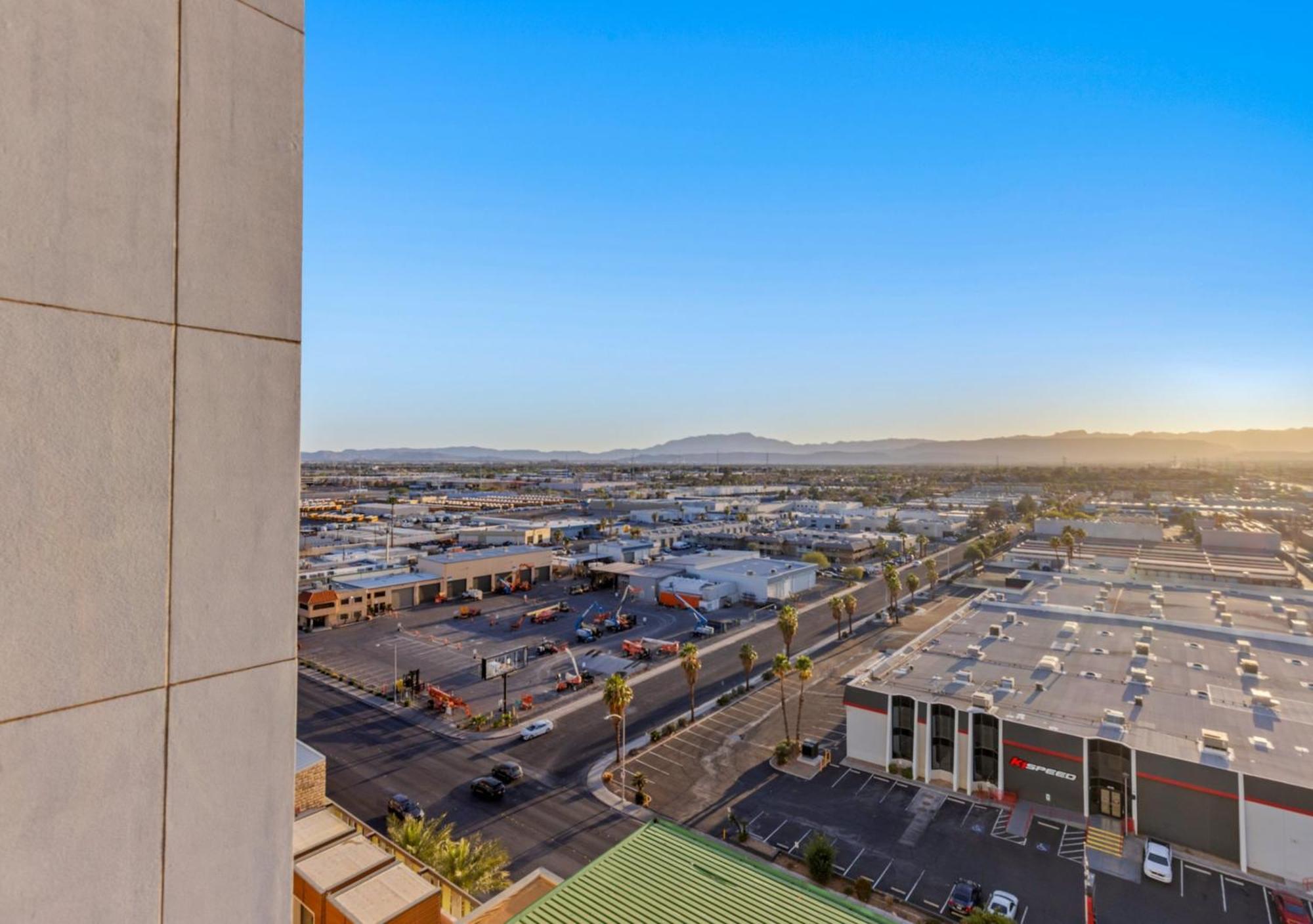 Palms Place Hotel By Zelloo Las Vegas Exterior foto